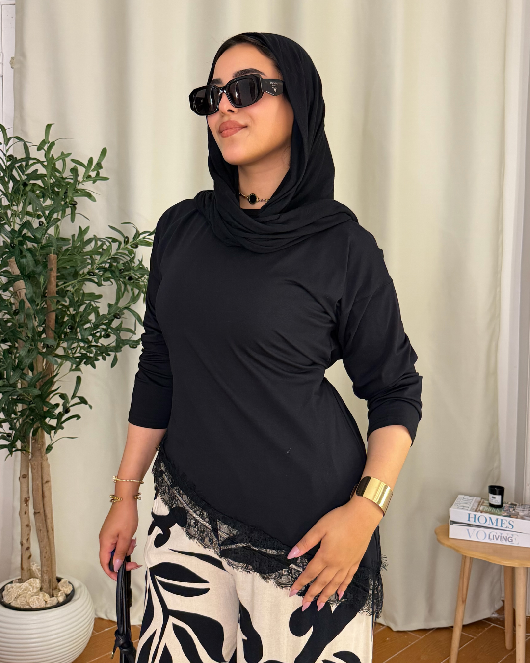 Lace Hem Long Sleeve Top - BLACK