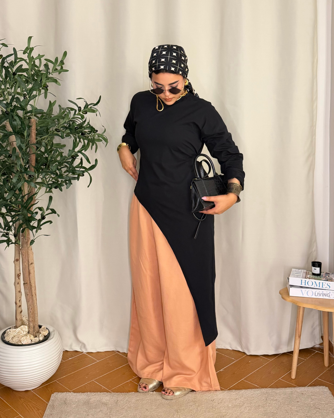 Flowy Long Top - BLACK