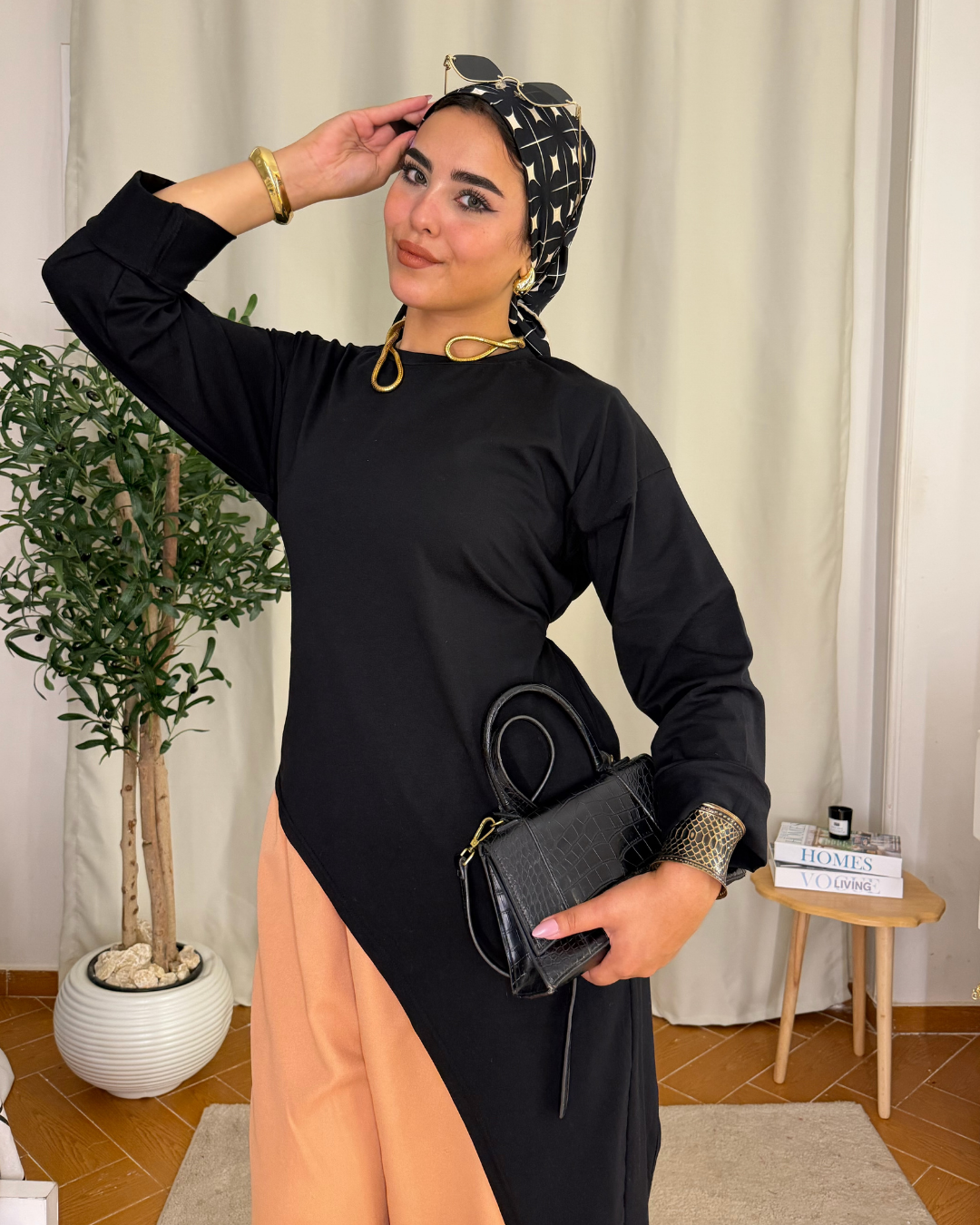 Flowy Long Top - BLACK