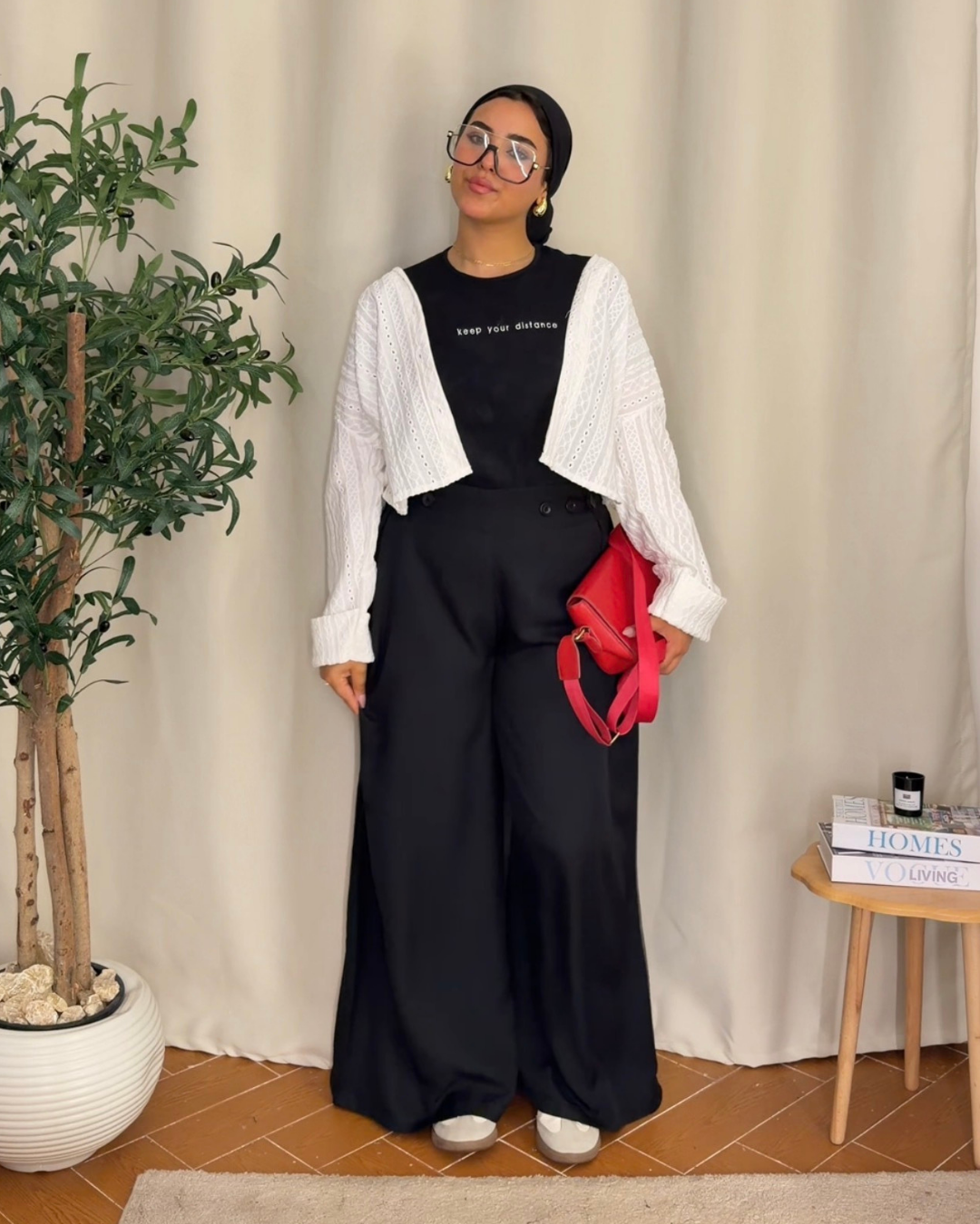 Button Detail Wide Leg Pants - BLACK